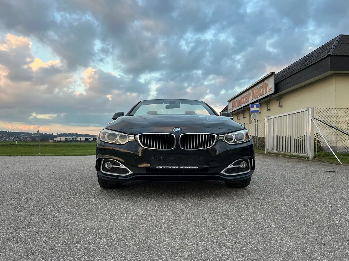 BMW 420 420d Cabrio Modern Line Schwarz - 2