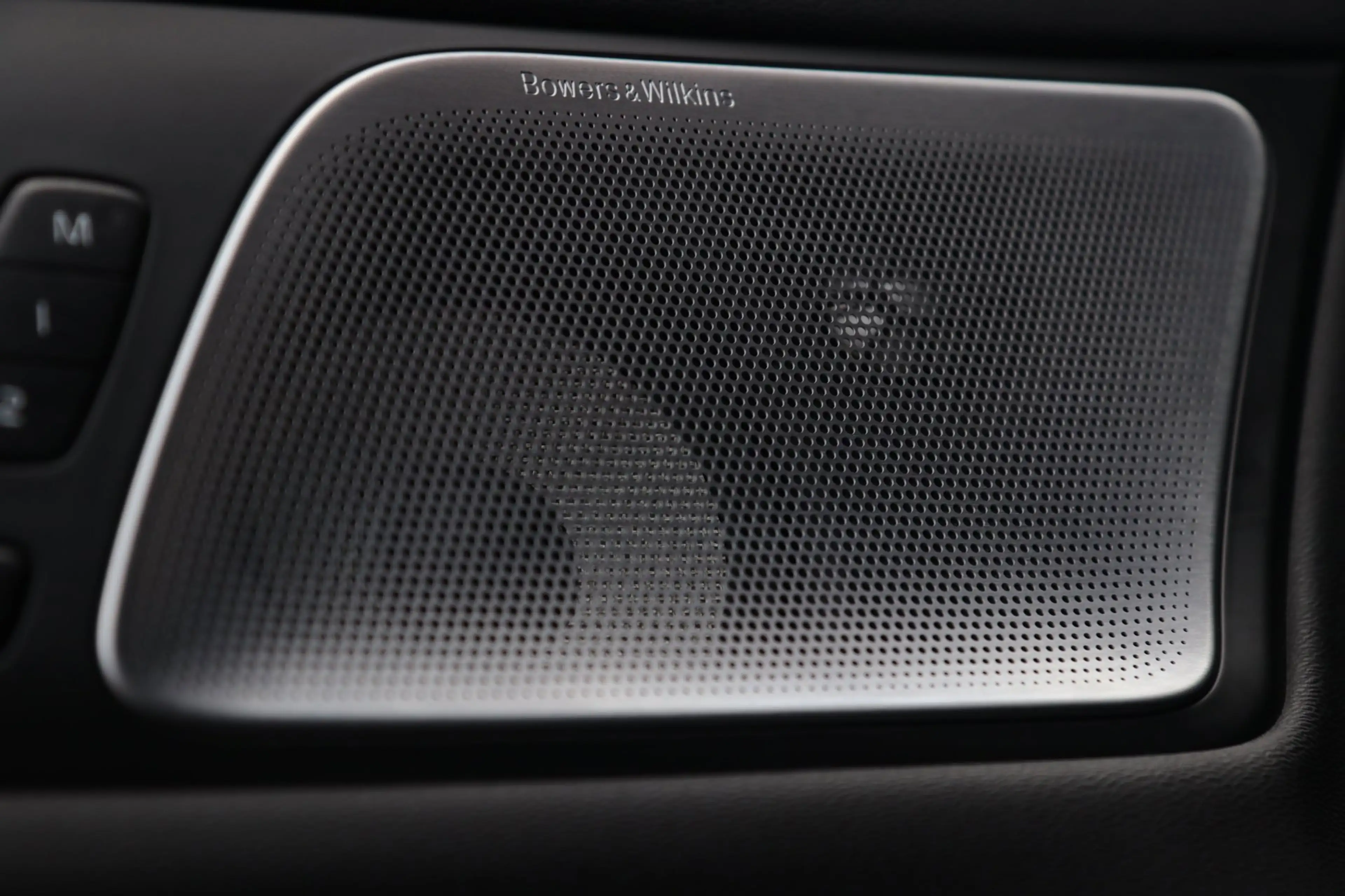 Volvo V60 2.0 T8 AWD Polestar Engineered / PANODAK / B&W / 1 — photo 8