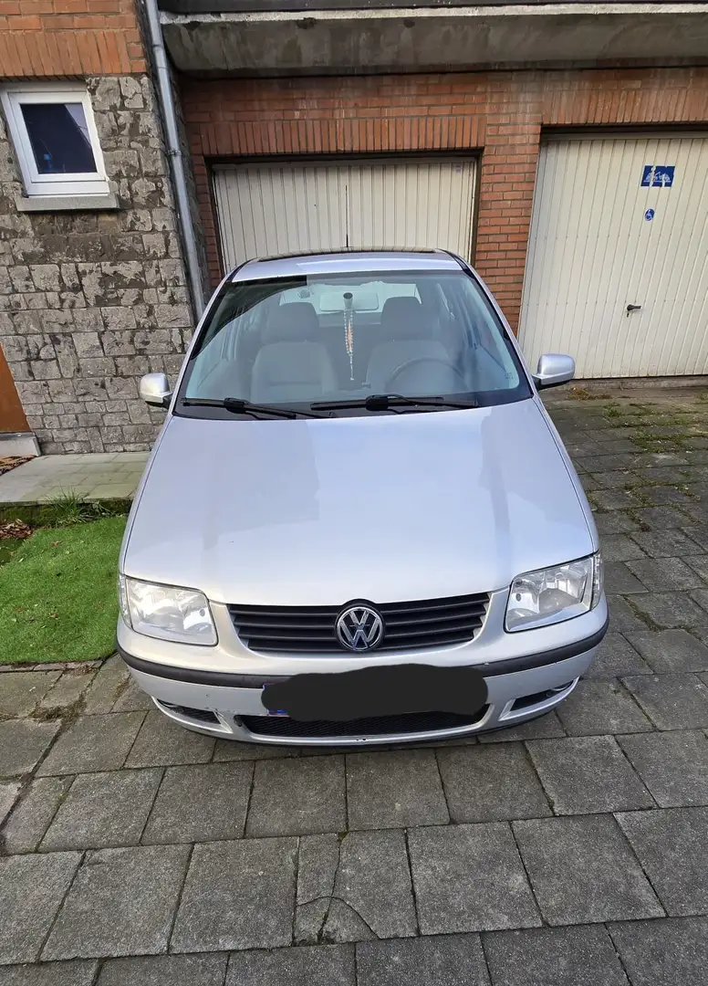 Volkswagen Polo 1.4i - 1