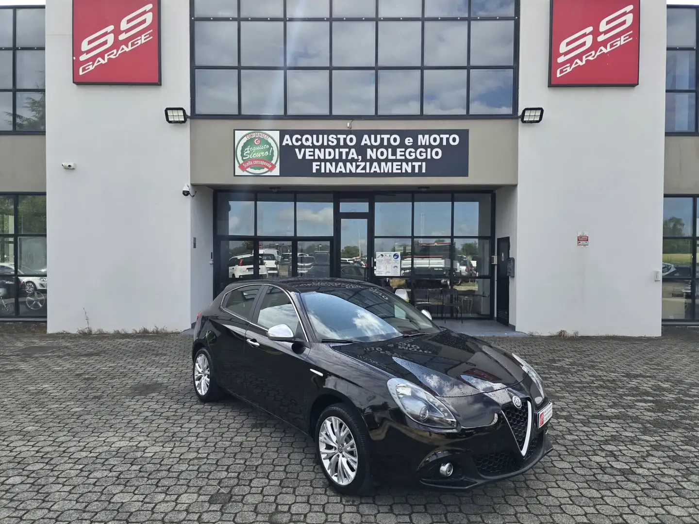 Alfa Romeo Giulietta 1.4 Turbo 120 CV Super Nero - 1