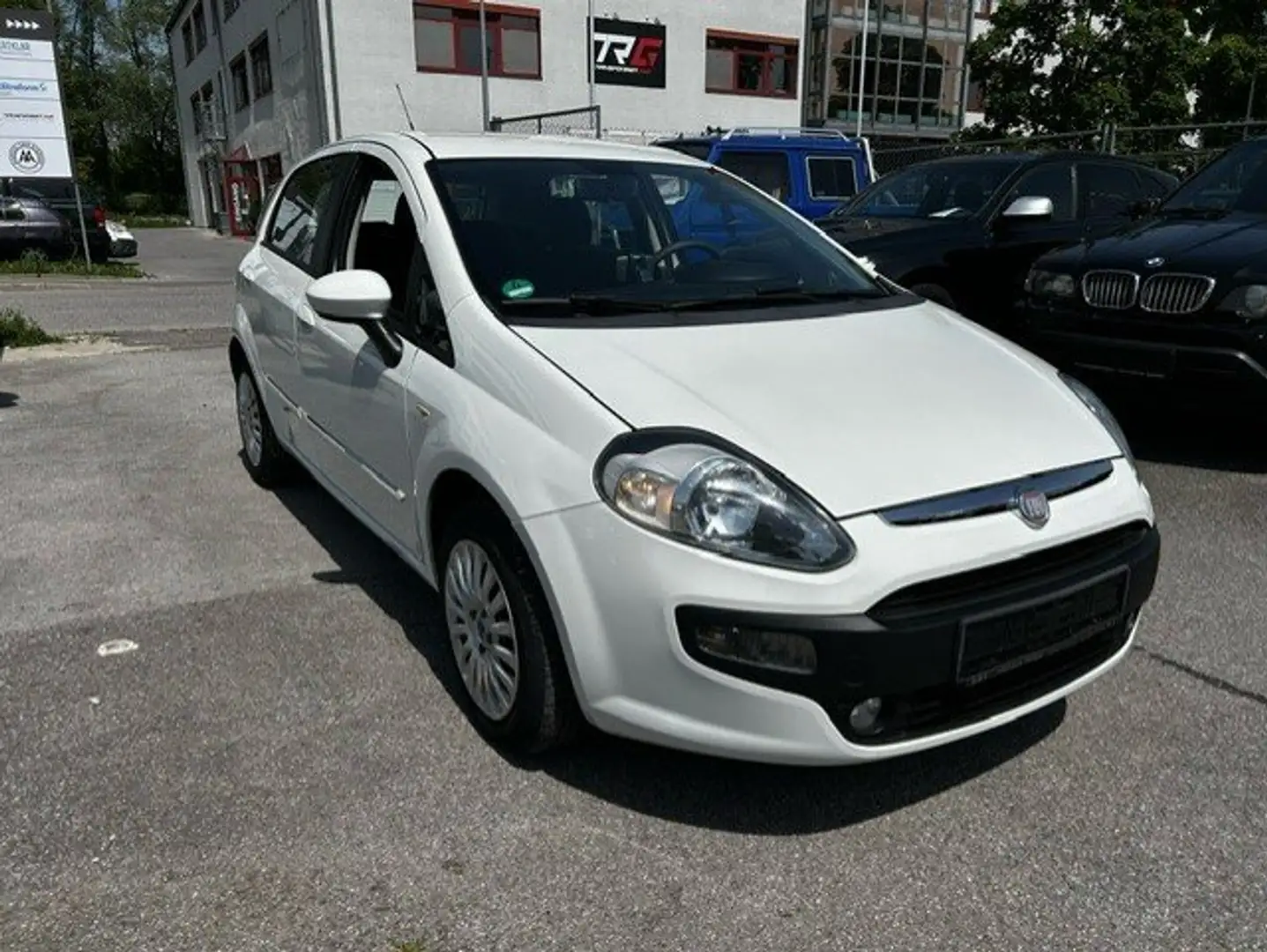 Fiat Punto Dynamic Blanco - 1