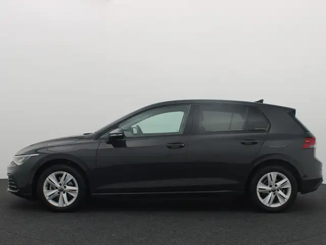 Volkswagen Golf view 2