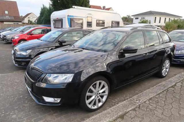 Skoda Octavia Joy Navi AHK