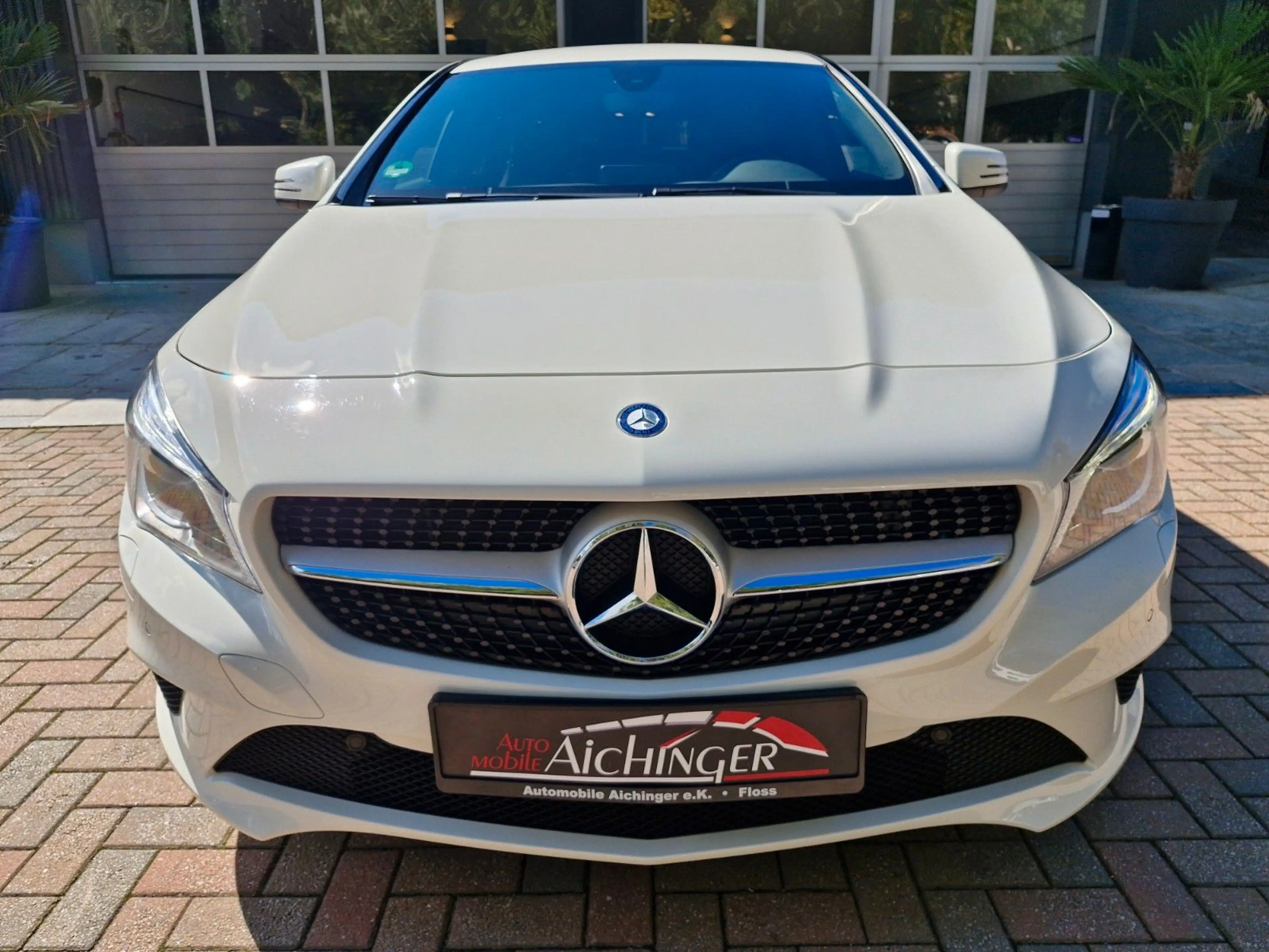 Mercedes-Benz CLA 180 72tkm Bi-Xenon Kamera — photo 2