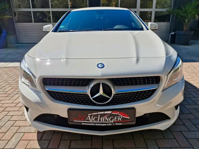 Mercedes-Benz CLA view 2