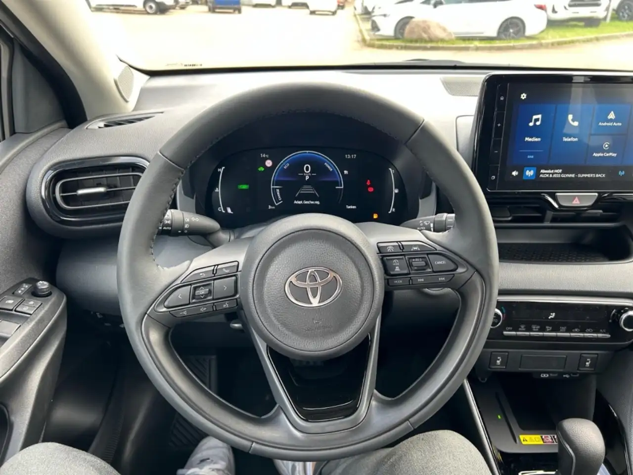 Toyota Yaris Hybrid 1,5L Teamplayer Technik-Paket 16