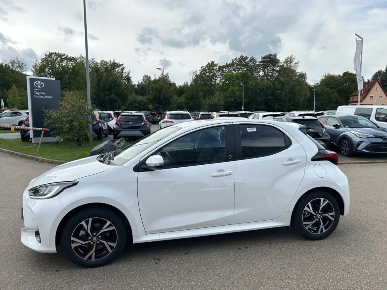 Toyota Yaris Hybrid 1,5L Teamplayer Technik-Paket 6