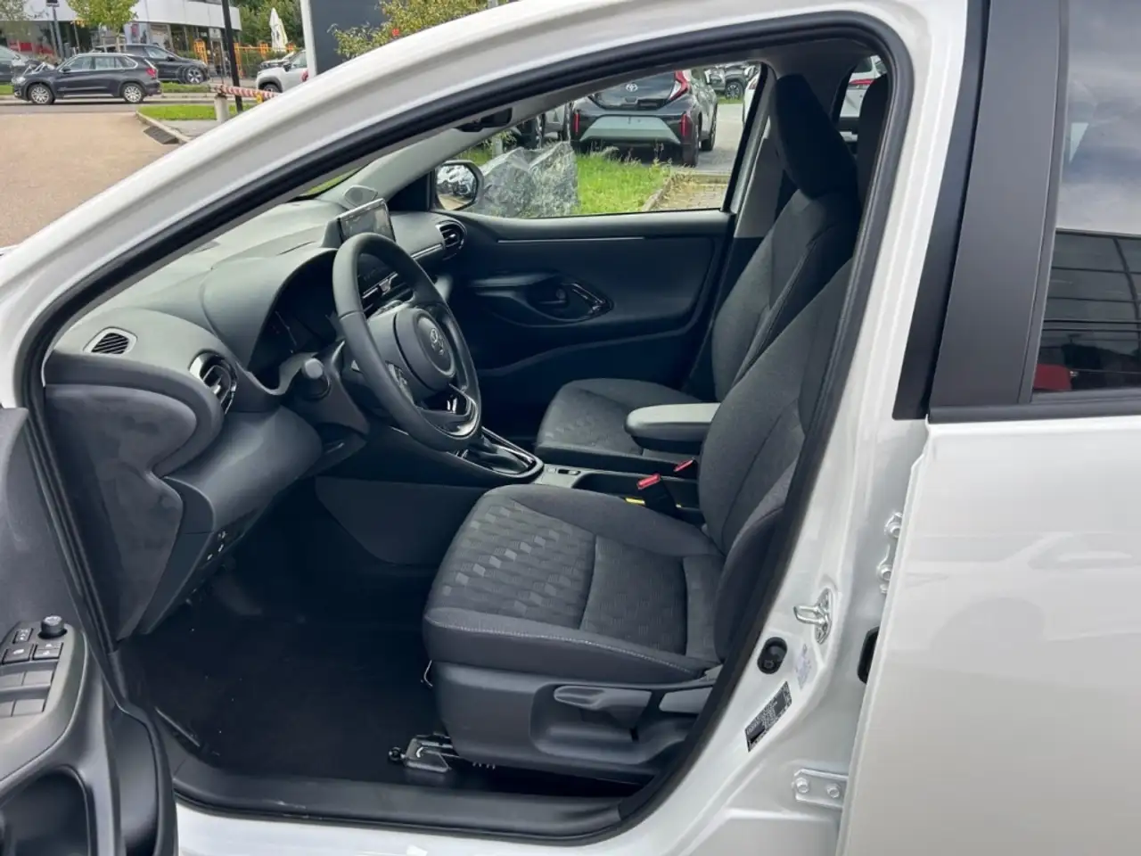 Toyota Yaris Hybrid 1,5L Teamplayer Technik-Paket 11