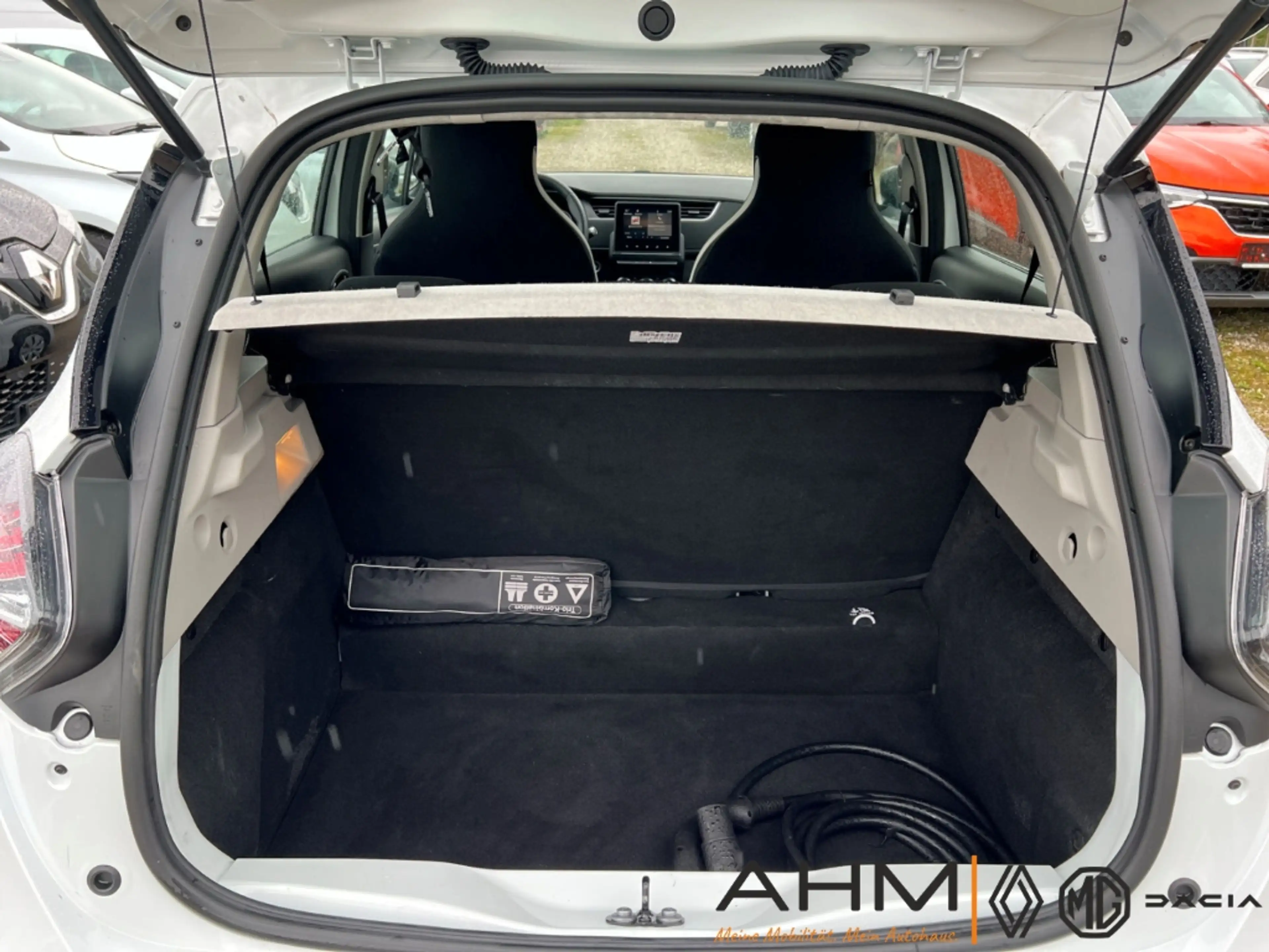 Renault ZOE Life R110 ZE50 *KAUFAKKU* — photo 9