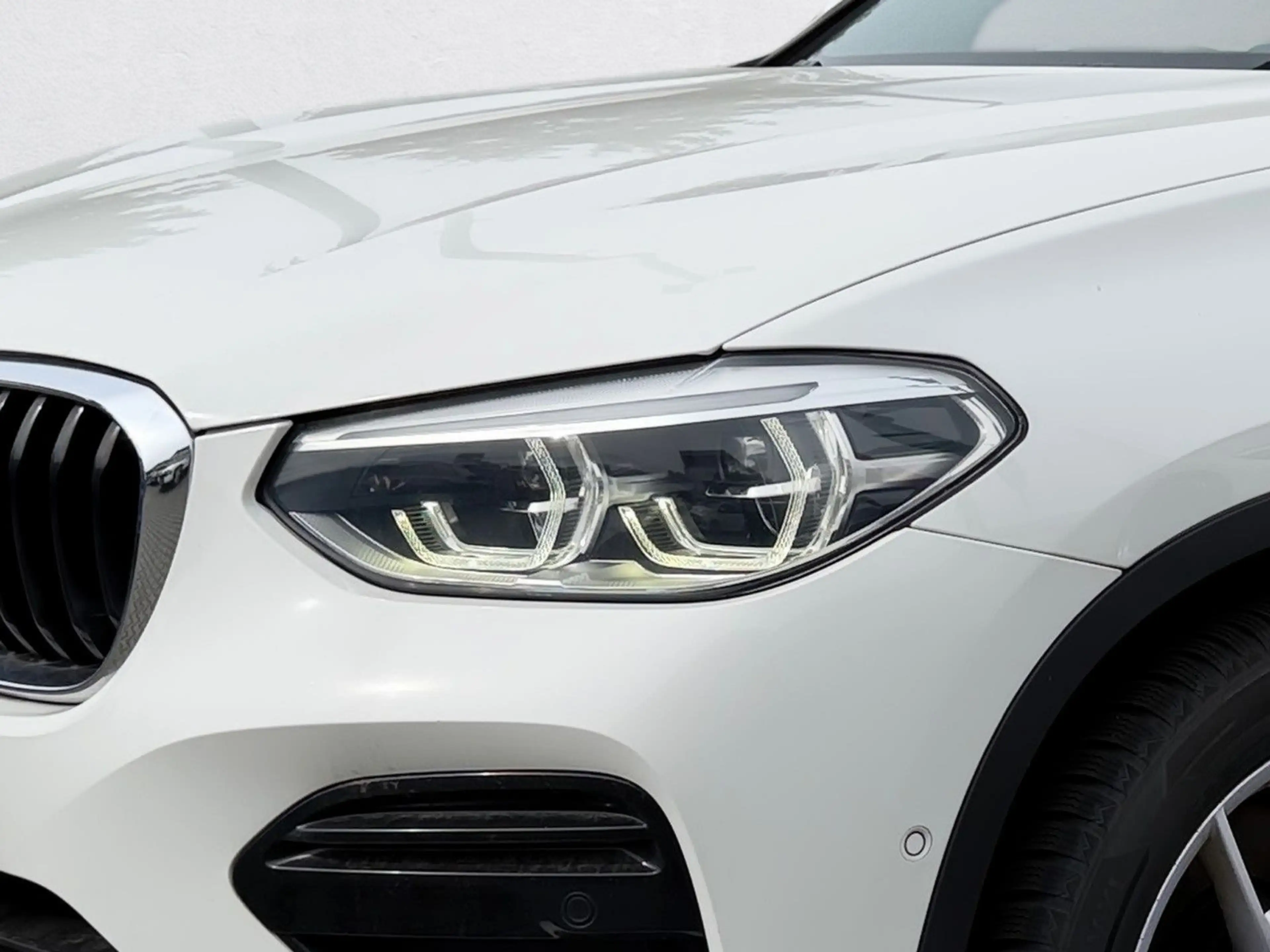 BMW X4 xDrive 20 i Advantage *LED*KAMERA* — photo 2