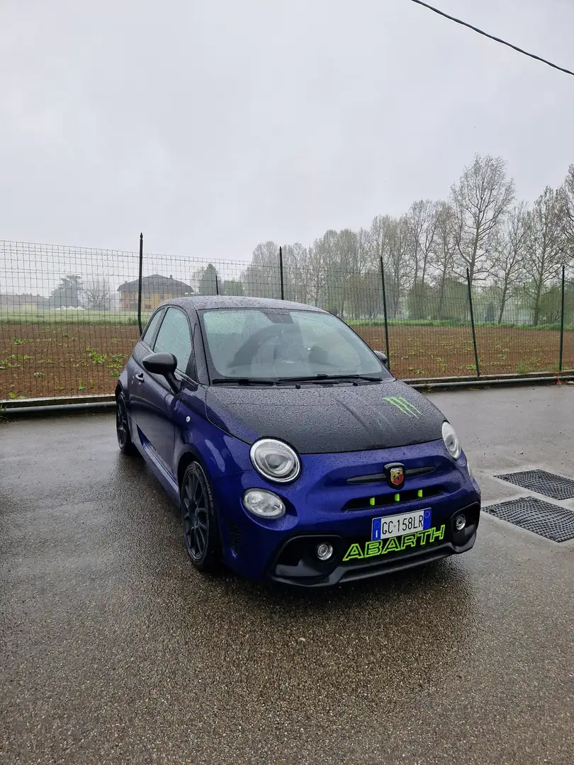 Abarth 595 1.4 t-jet Monster Energy Yamaha 165cv - 1