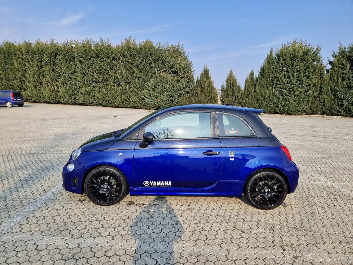 Abarth 595 1.4 t-jet Monster Energy Yamaha 165cv - 2