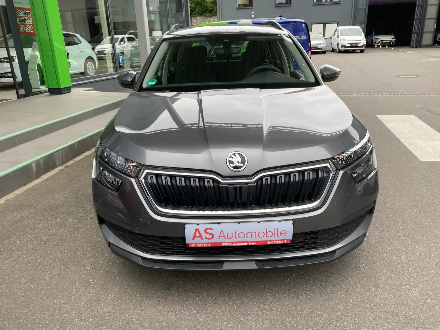 Skoda Kamiq Active Grau - 2
