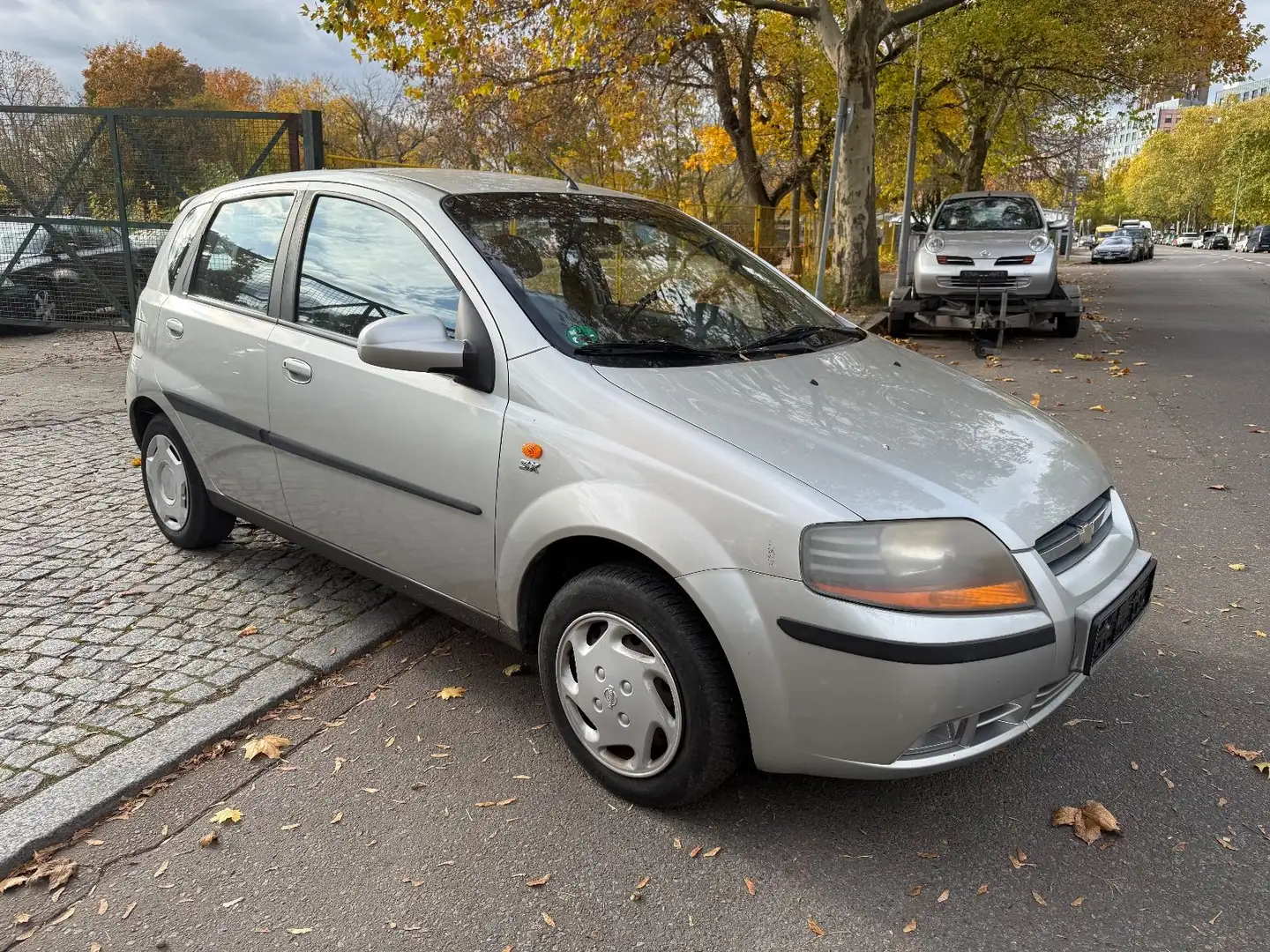 Chevrolet Kalos 1.4 SE Silber - 2