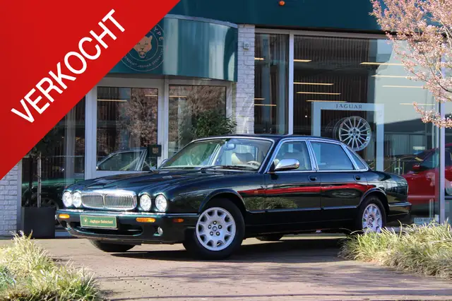 Jaguar Sovereign 4.0 V8
