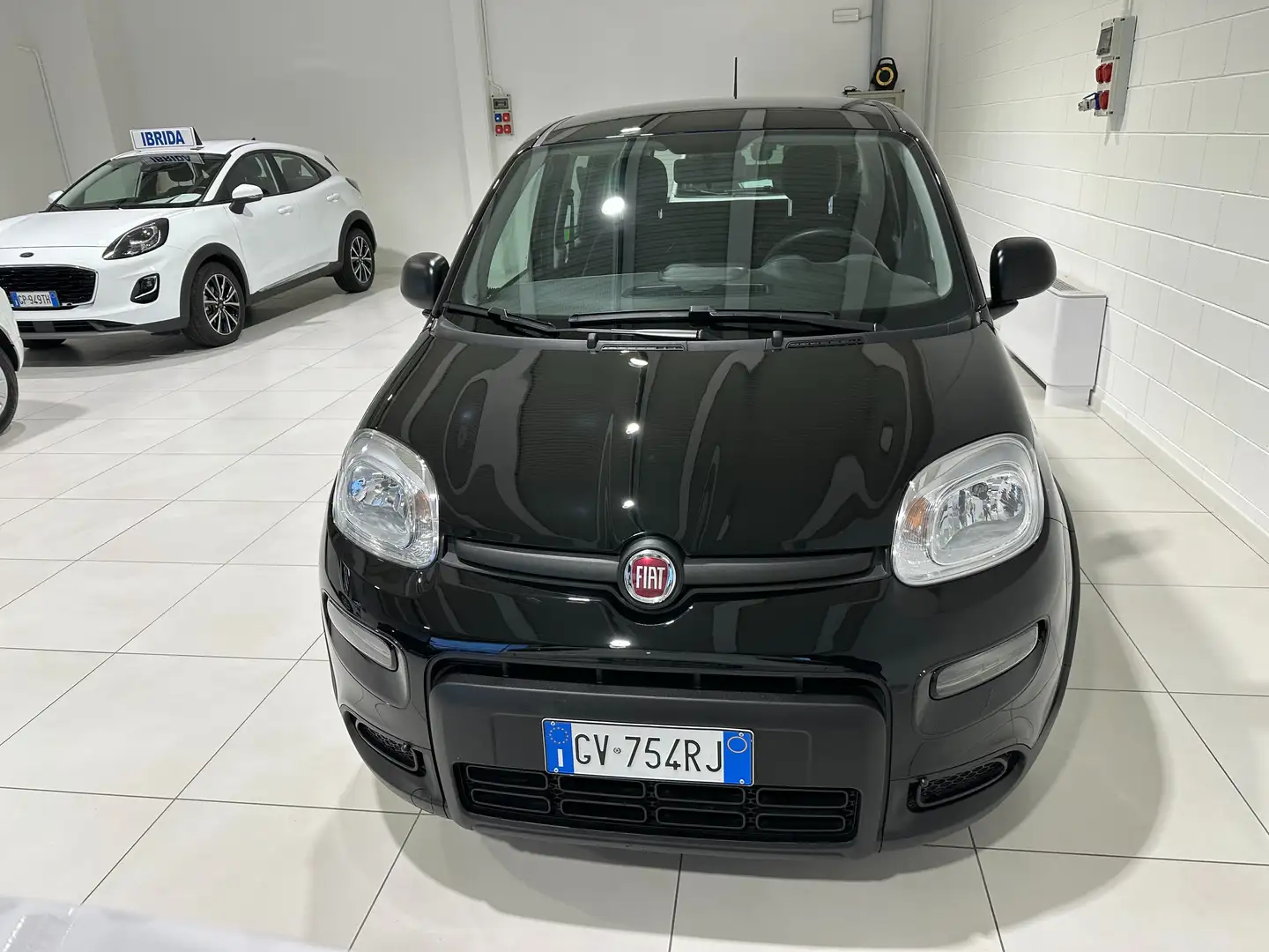 Fiat Panda HYBRID CITY LIFE CON SOLI KM 11900 IMPECCABILE Nero - 2