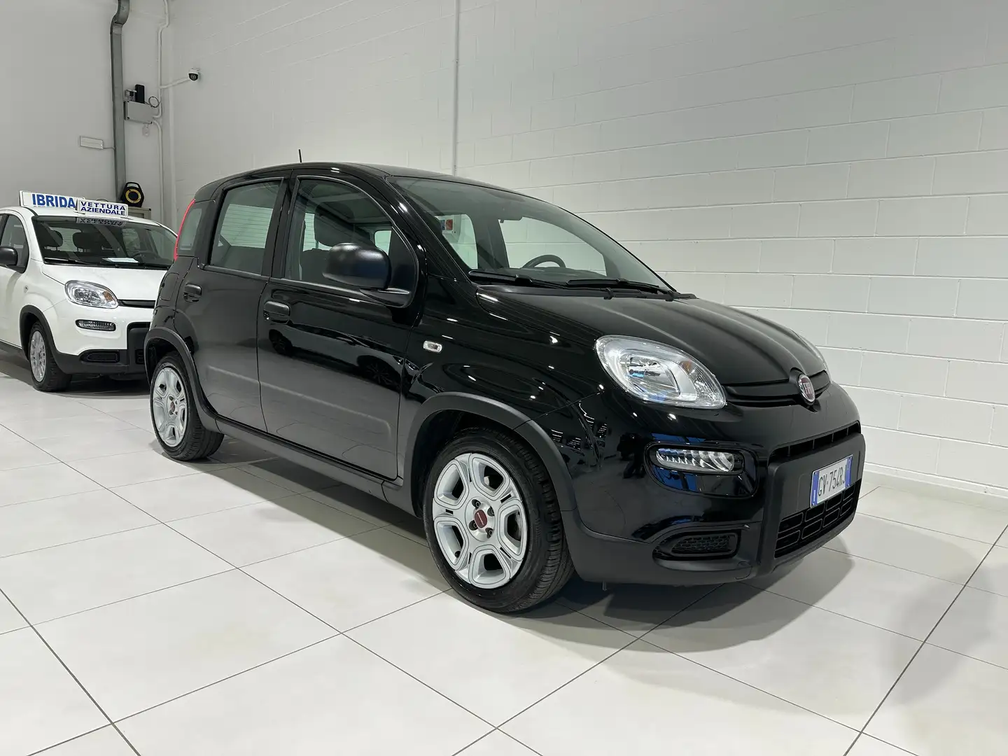 Fiat Panda HYBRID CITY LIFE CON SOLI KM 11900 IMPECCABILE Nero - 1