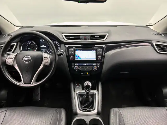 Nissan Qashqai view 2