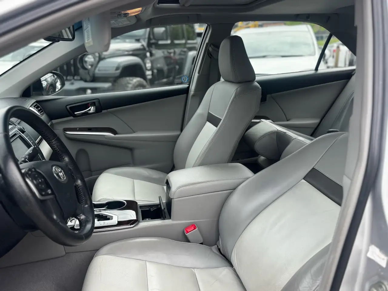 Toyota Camry снимка Toyota Camry