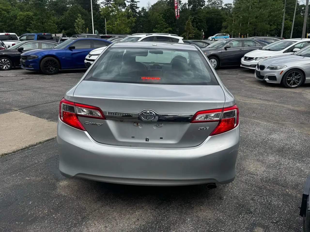 Toyota Camry снимка Toyota Camry