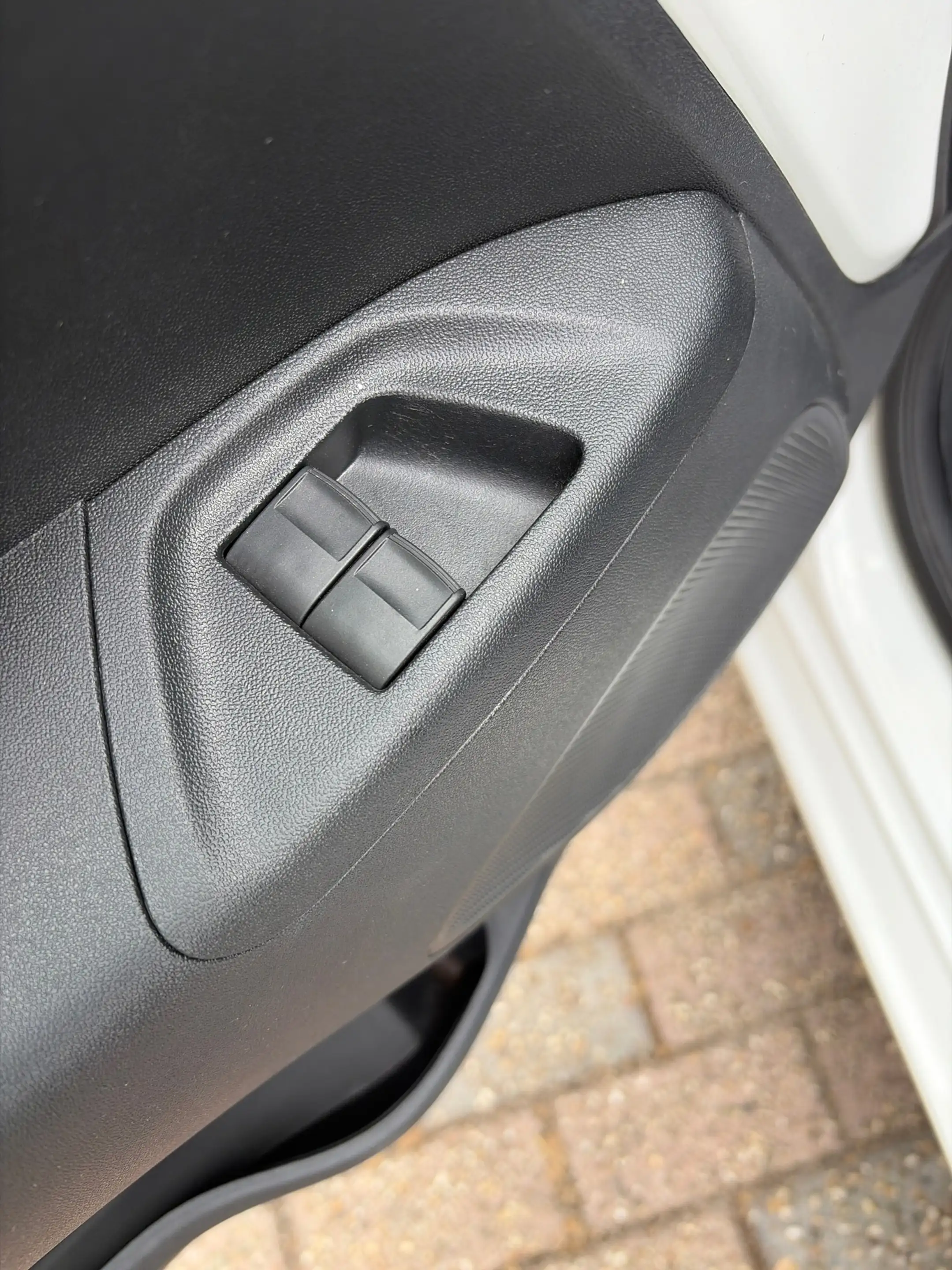 Citroen C1 1.0 e-VTi Shine — photo 10