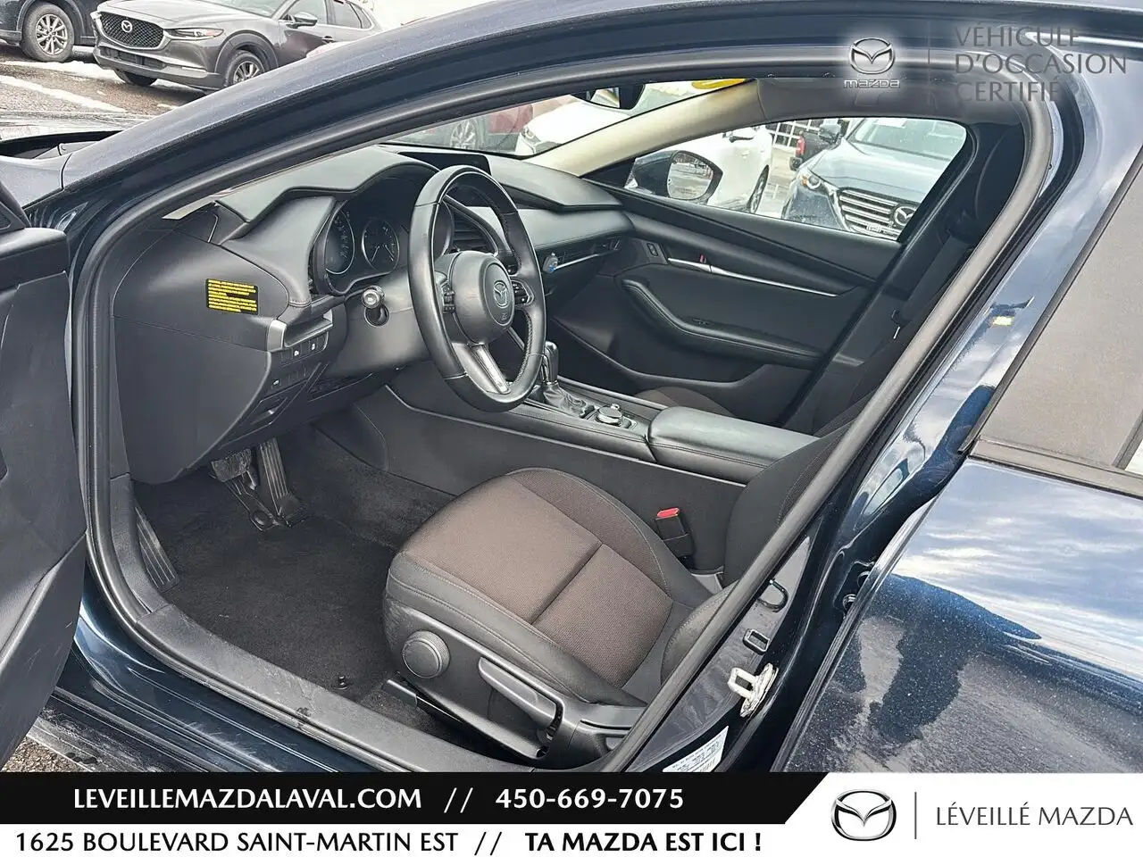 Mazda 3 снимка Mazda 3