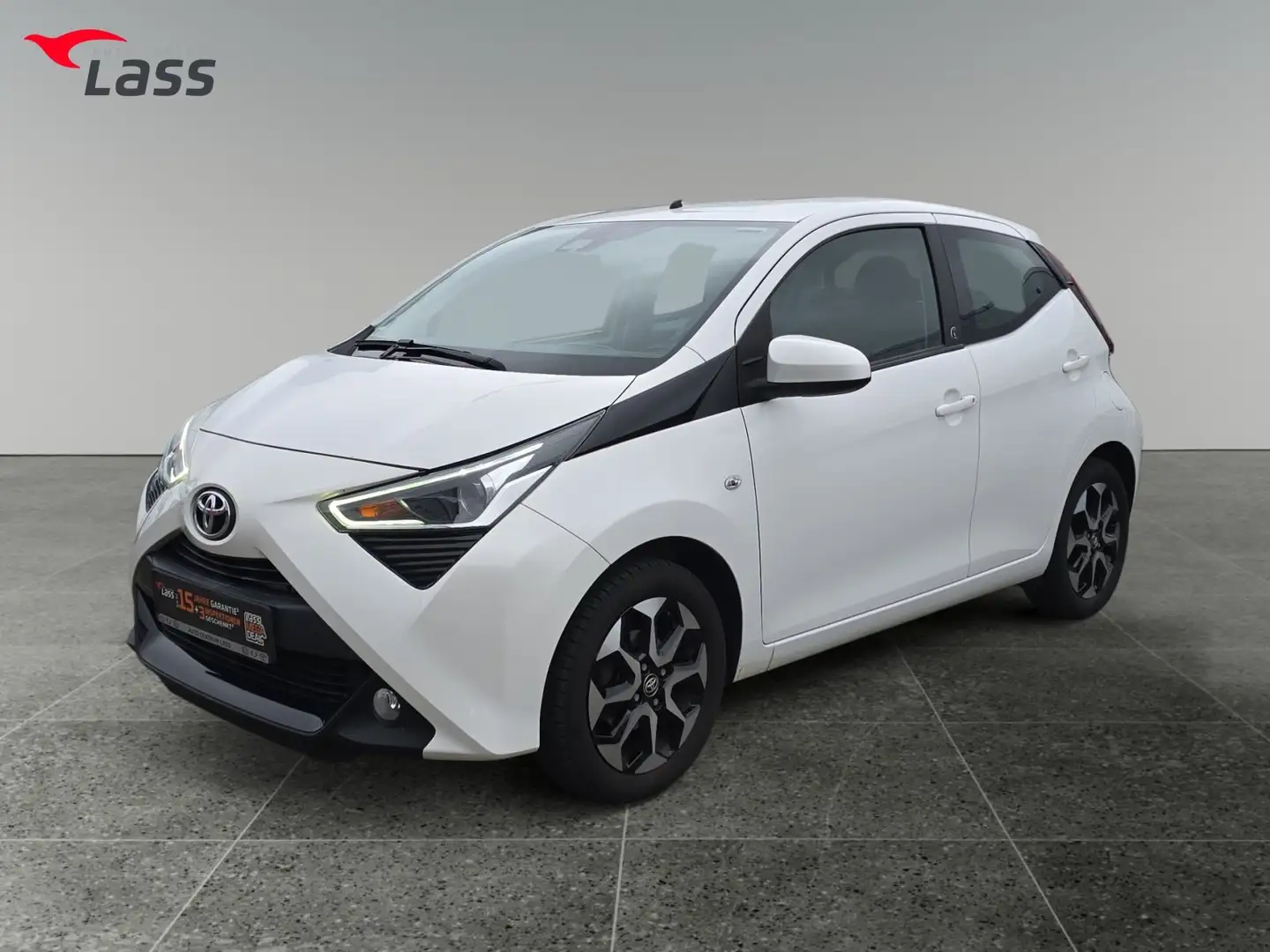 Toyota Aygo 1.0 Team Deutschland +Klima+PDC+CarPlay+ Weiß - 2