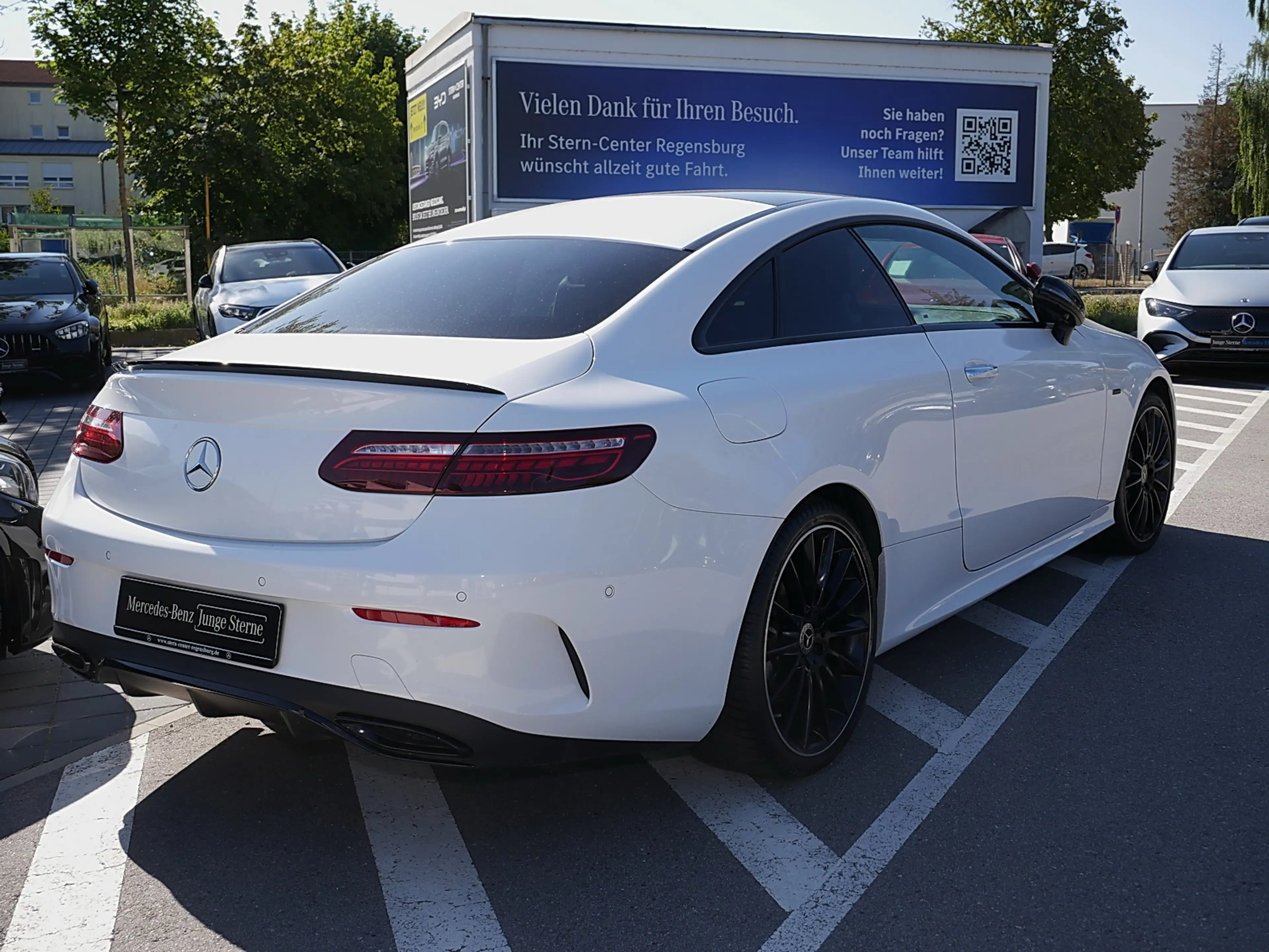 Mercedes-Benz E 400 d 4MATIC Coupé AMG MBUX Burm MBeam Night — photo 3