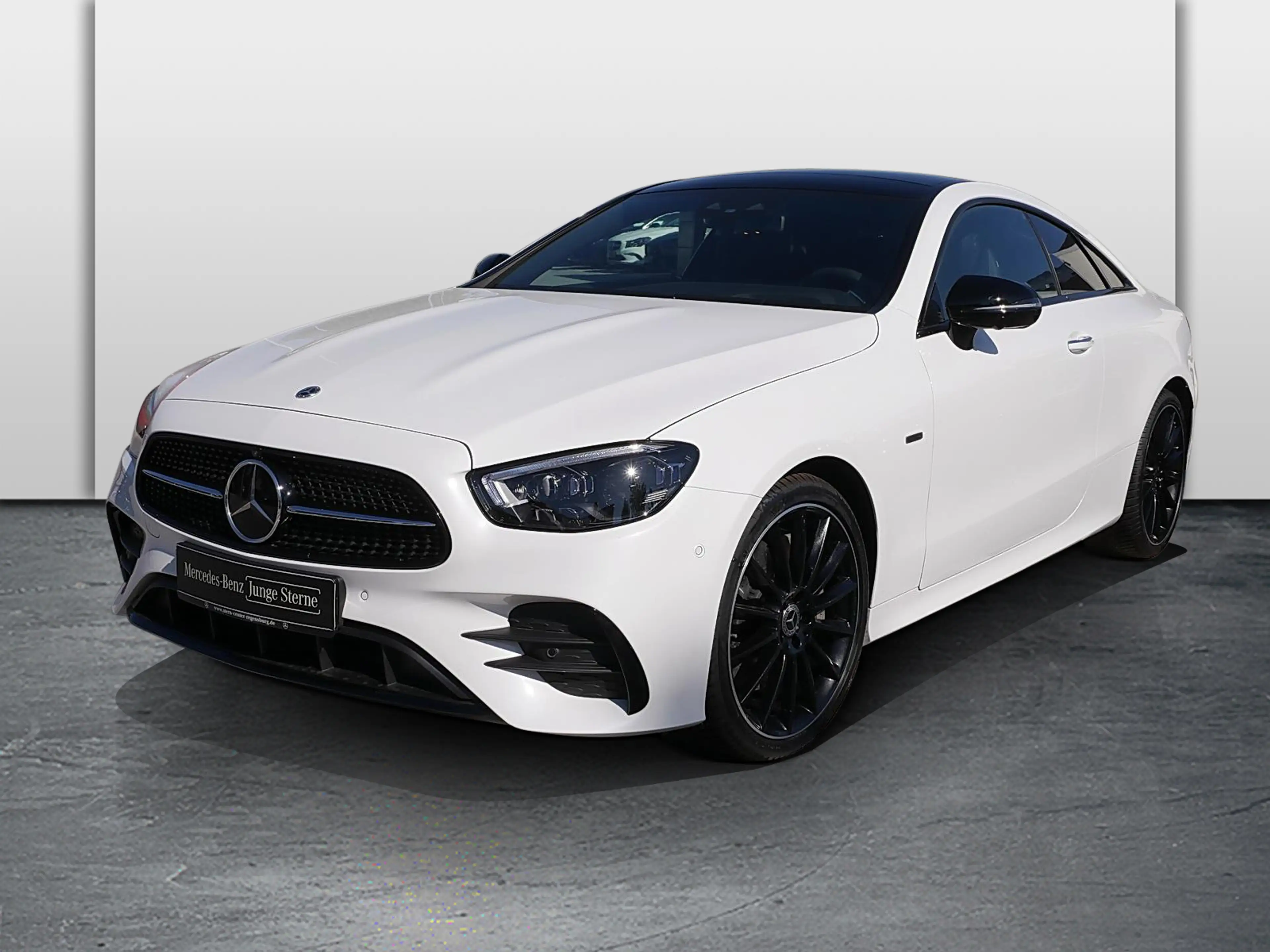 Mercedes-Benz E 400 d 4MATIC Coupé AMG MBUX Burm MBeam Night — photo 15