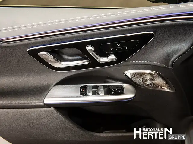 Mercedes-Benz Eqe view 9