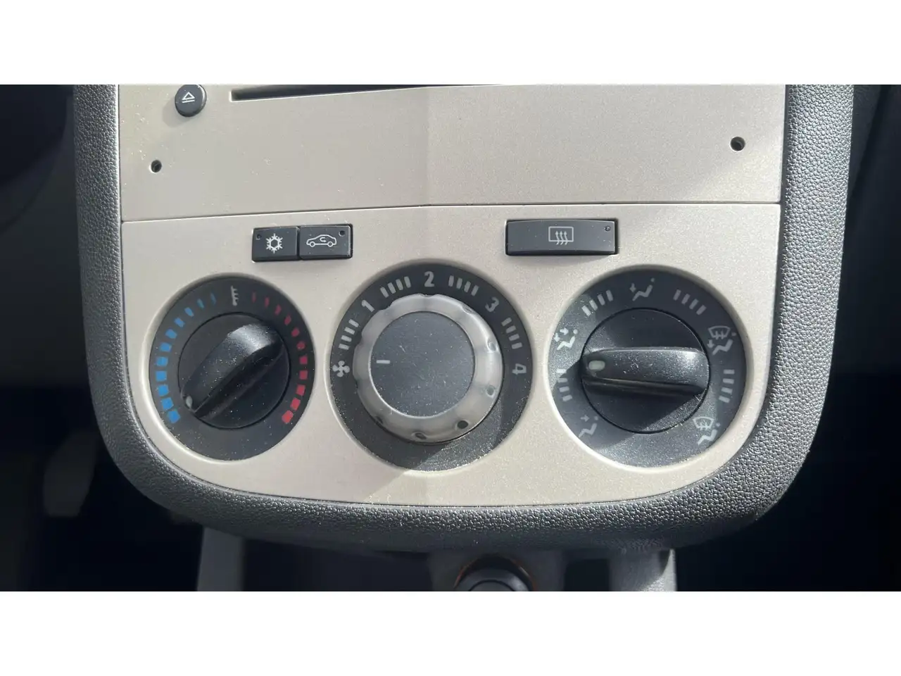 Opel Corsa Corsa — photo 16