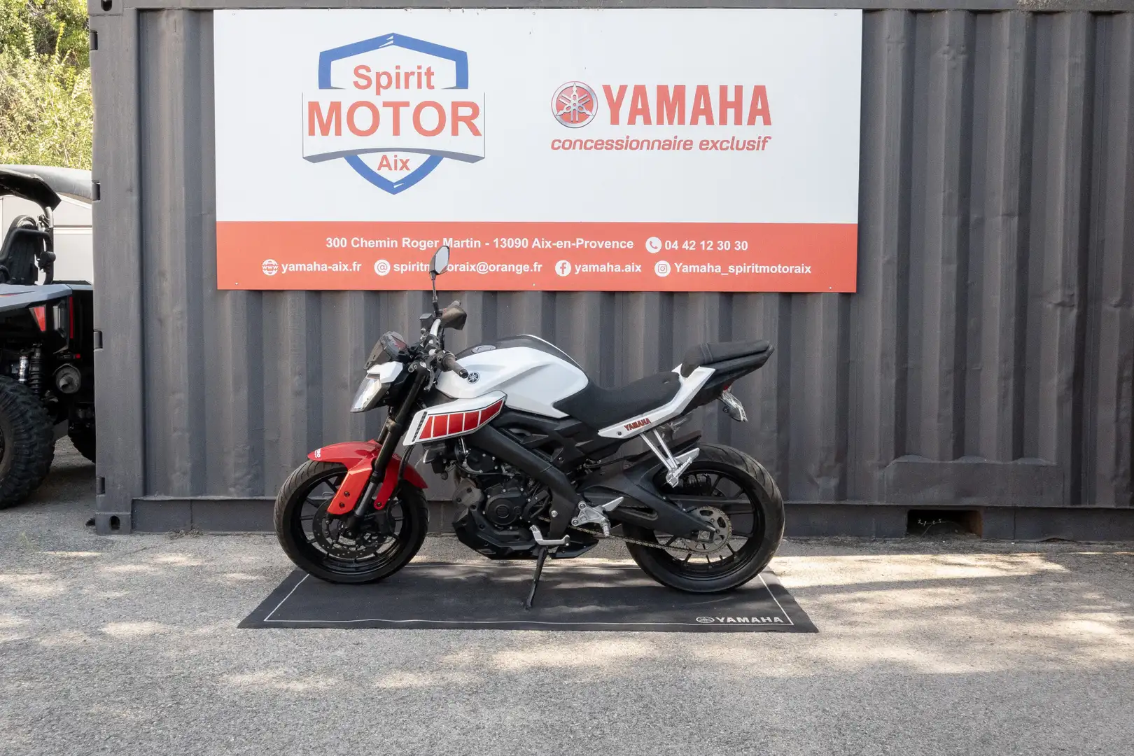 Yamaha MT-125 Blanc - 2