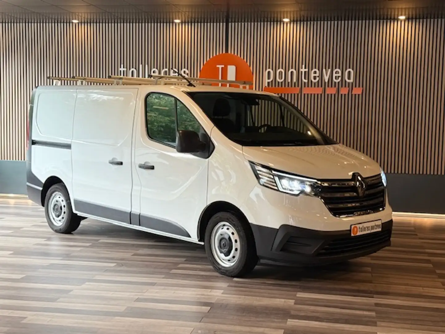 Renault Trafic Furgón L1H1 BluedCi 96kW Wit - 1