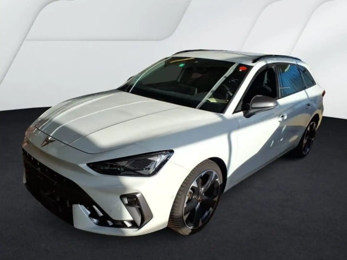 CUPRA Leon Sportstourer 1.5 eTSI DSG NEUES MODELL LM18 Weiß - 2