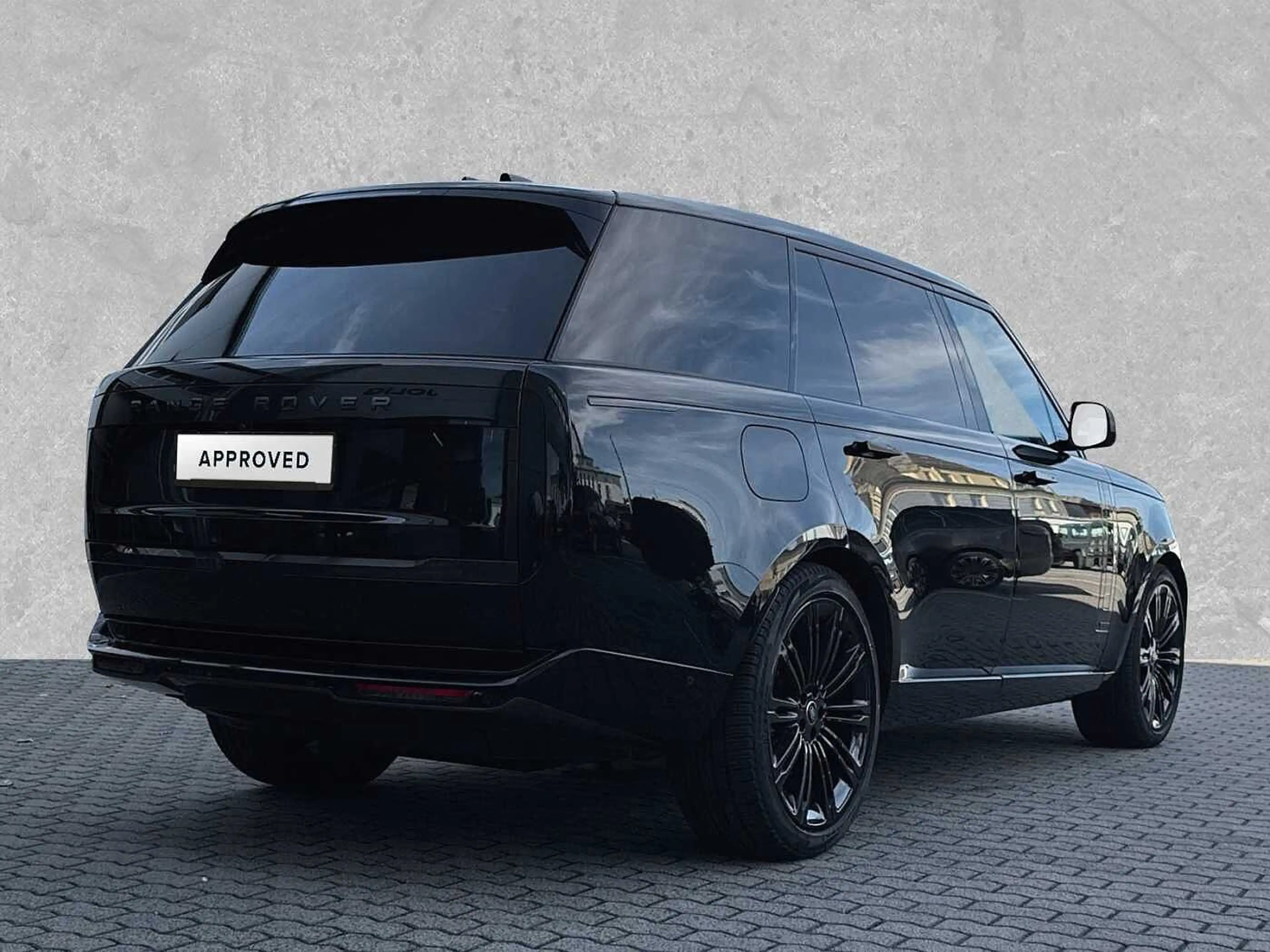 Land Rover Range Rover Diesel D350 LWB Autobiography — photo 2