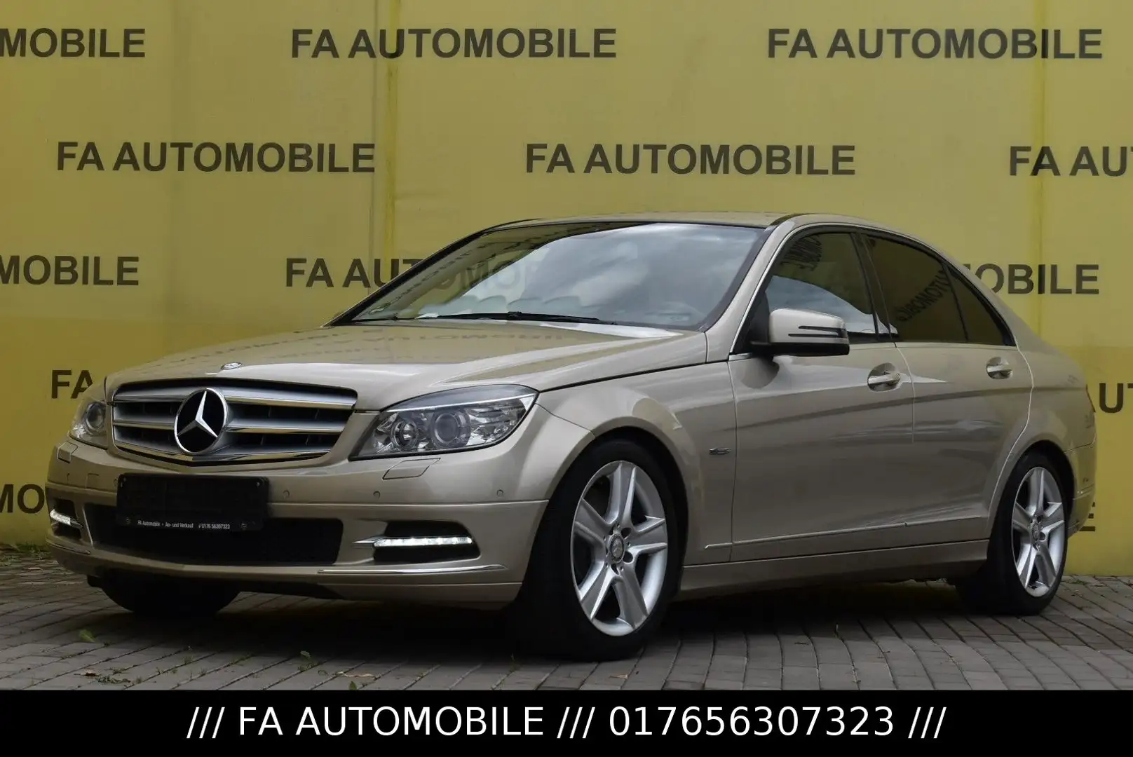 Mercedes-Benz C 350 CGI BE/XENON/LEDER/NAVI/PDC/AHK/ALU/KLIMA/ Silber - 1