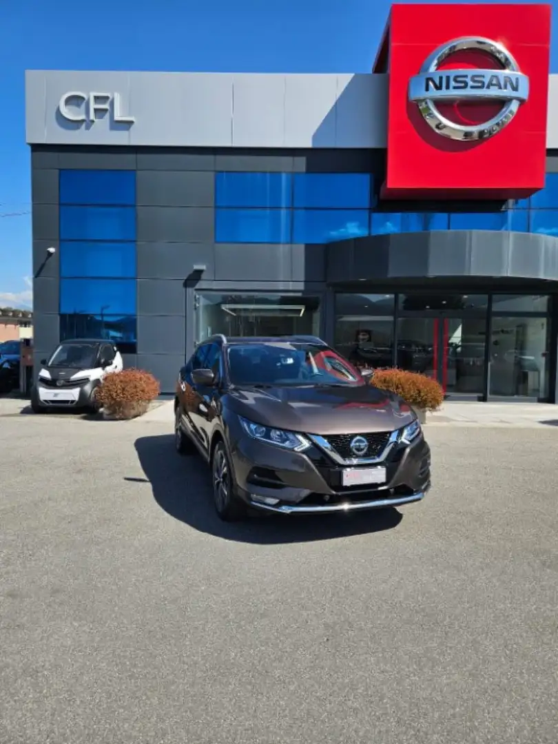 Nissan Qashqai 1.3 DIG-T 140 CV Acenta Premium Bronzo - 1