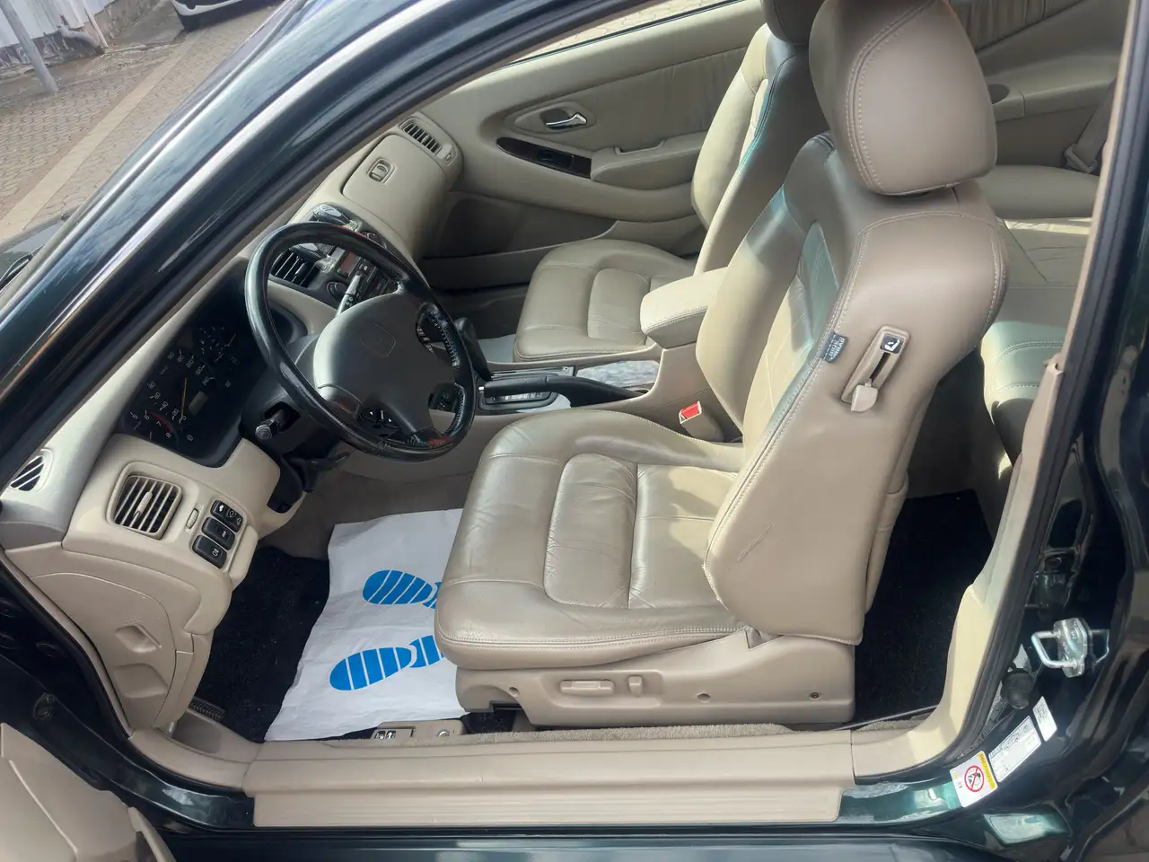 Honda Accord Coupe 3.0i V6, foto 12