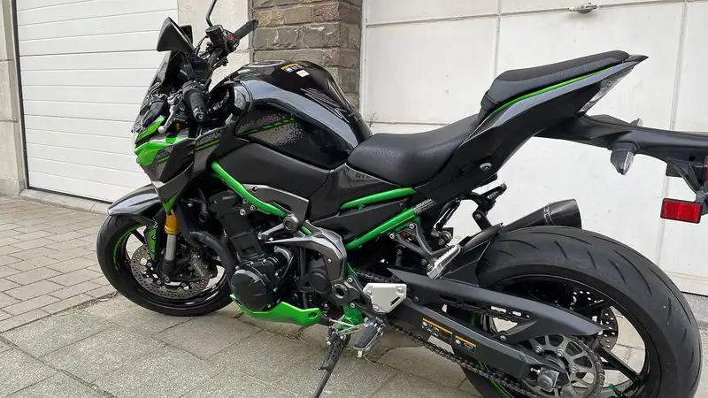 Kawasaki Z 900 - foto 3