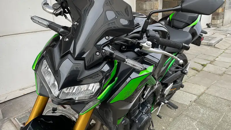 Kawasaki Z 900 - foto 2
