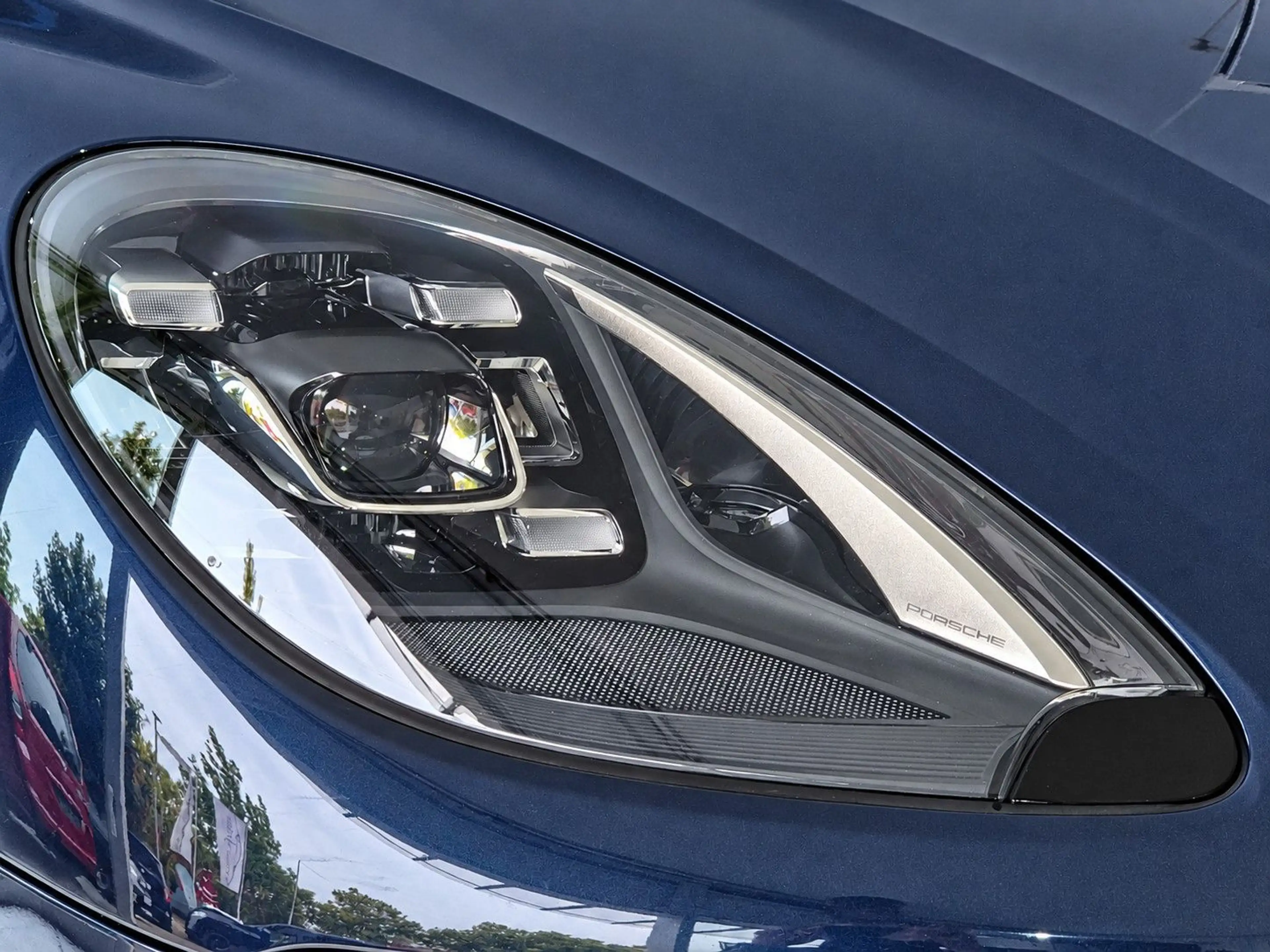 Porsche Macan S Diesel BOSE RFK PANO STNDHZG LED — photo 5