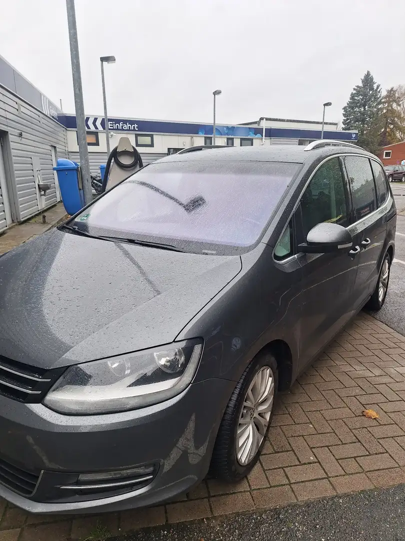 Volkswagen Sharan 2.0 TDI DSG Blue Motion Highline - 2