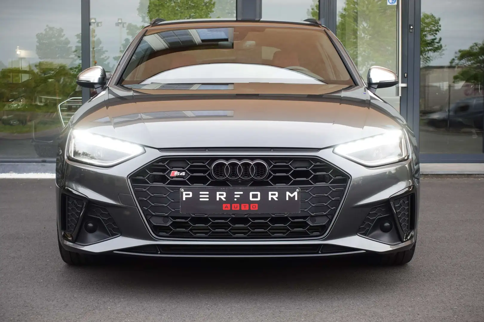 Audi S4 3.0TDI QUATTRO*347PK*MASSAGE*B\u0026OLUFSEN** + 1J Šedá - 2