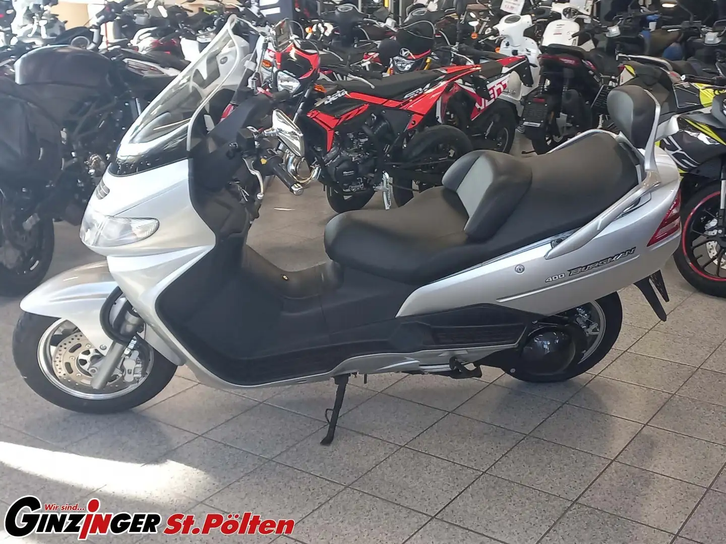 Suzuki Burgman 400 Zilver - 1