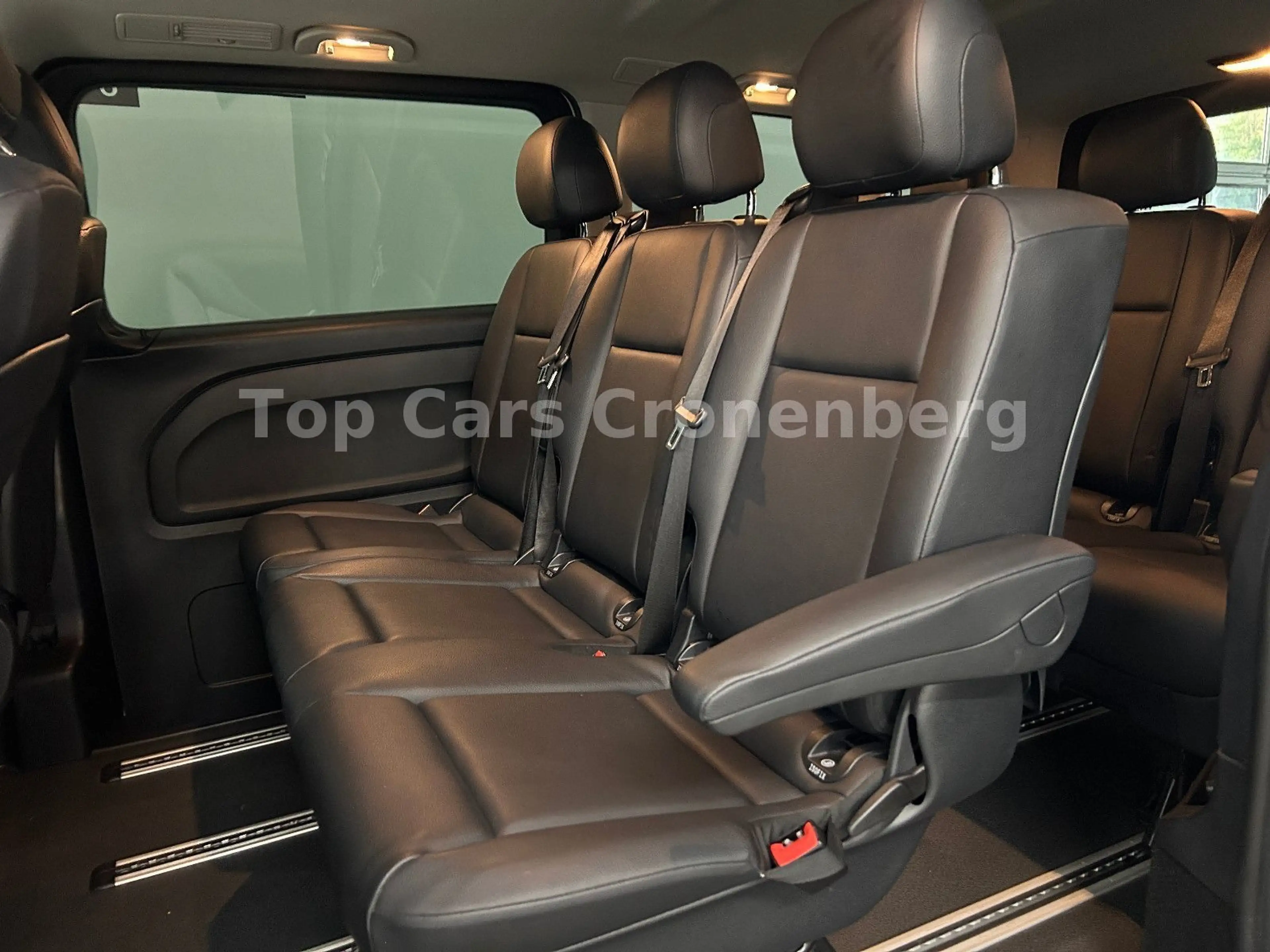 Mercedes-Benz Vito Tourer CDI*lang*Leder*8.Sitze*LED*MB S-Heft — photo 6