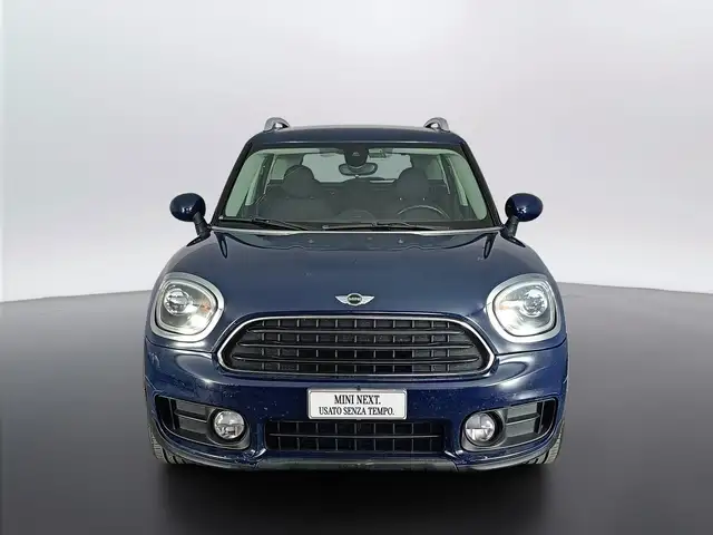 Mini Hatch view 2