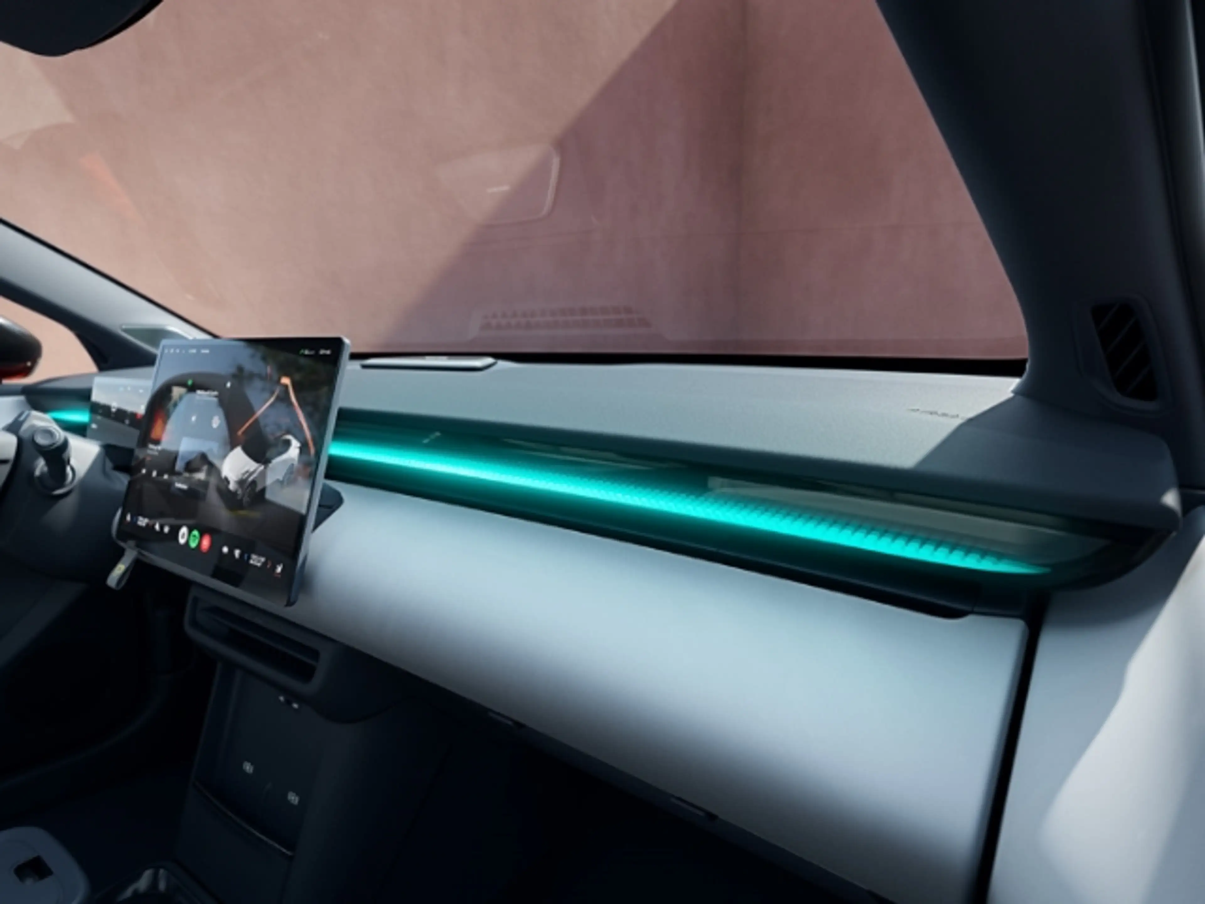 Lynk & Co 02 Core/0% Finanzierung/4 Jahre Garantie/ 445KM Reich — photo 8