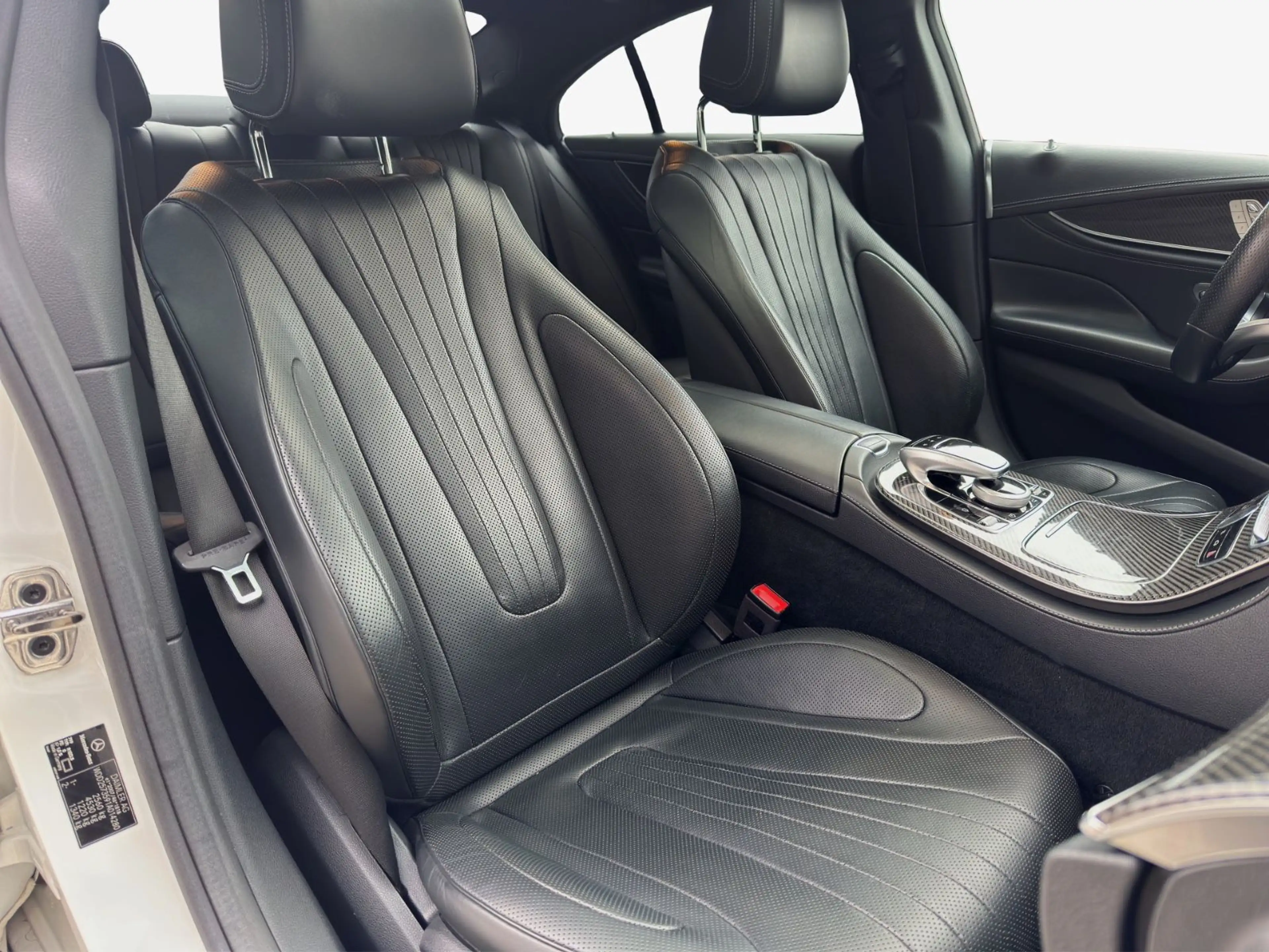 Mercedes-Benz CLS 450 CLS450 4MATIC AMG Line°DIST+°AIR°360°PANO°VENT° — photo 6