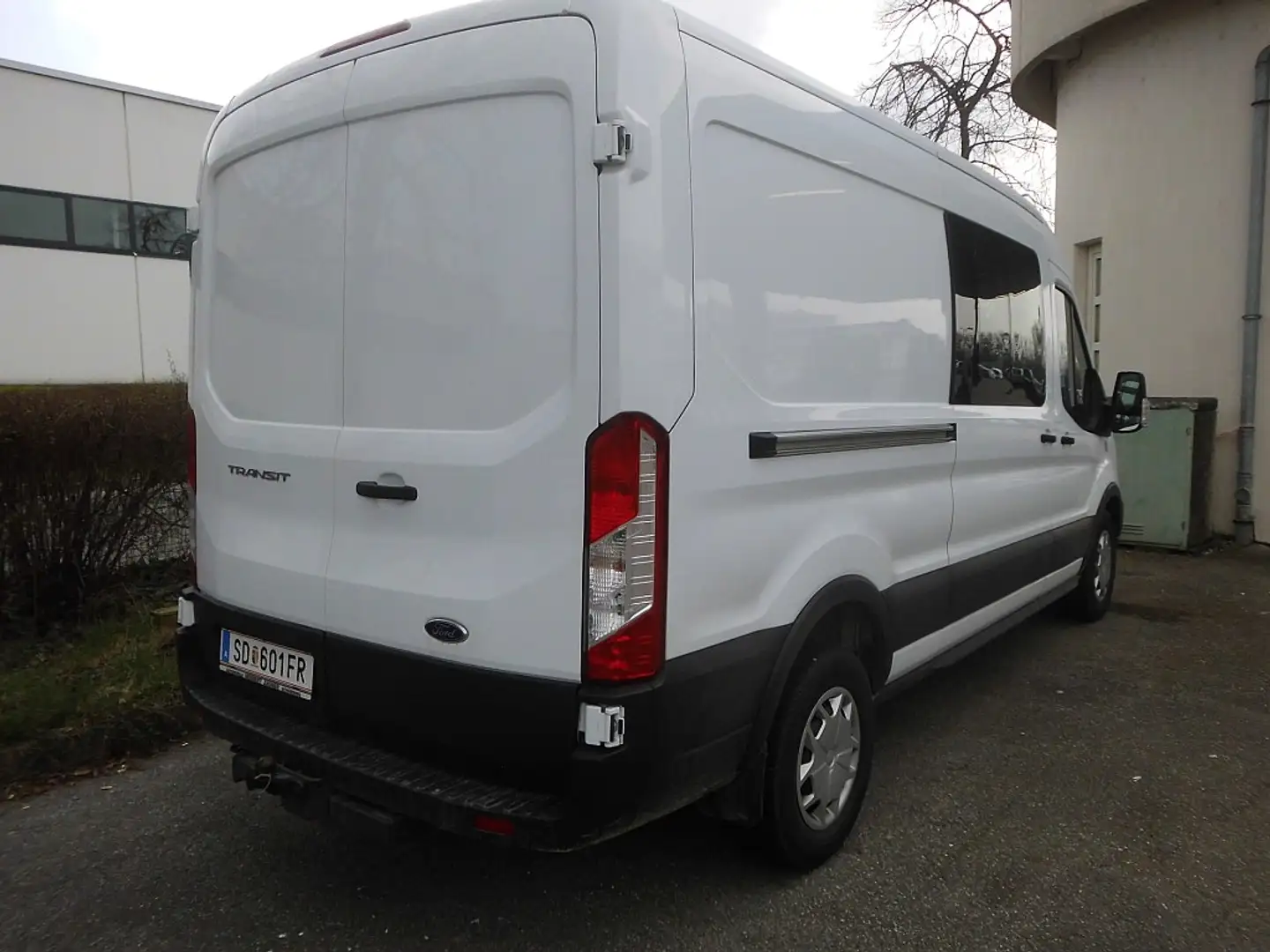 Ford Transit Transit Kasten DoKa 2,0 EcoBlue L3H2 350 Trend Weiß - 2