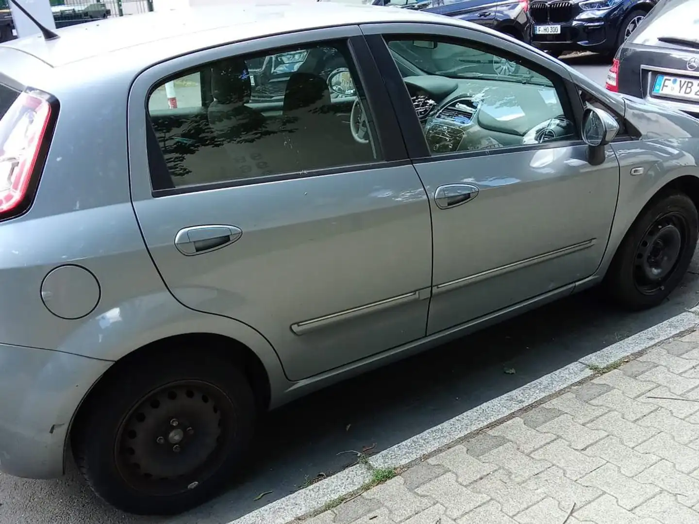 Fiat Punto Evo Punto EVO  5-Türer Silber - 2